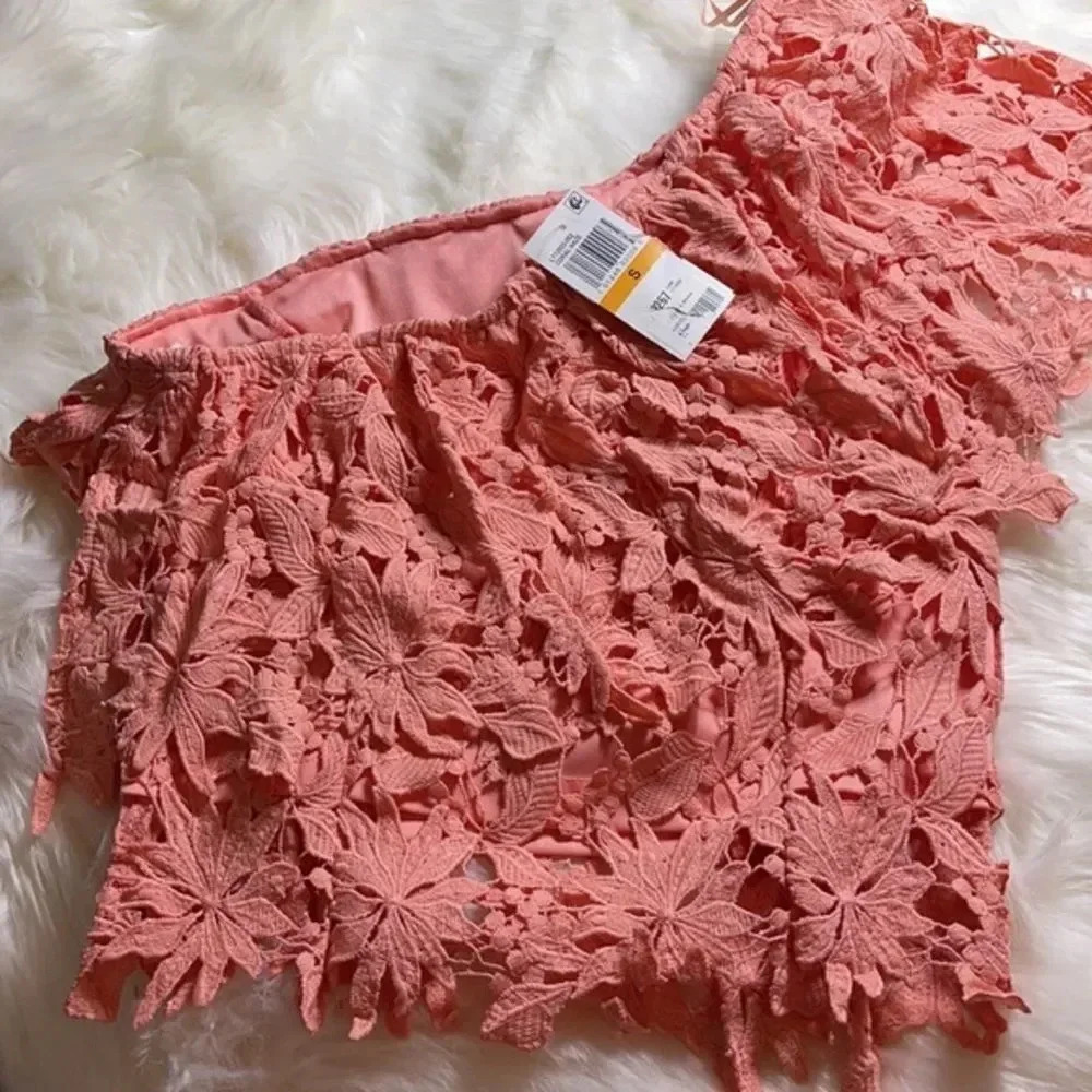 Lush Top Small - Picture 3 of 7